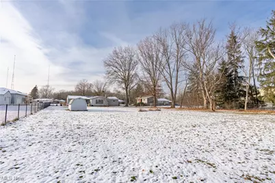 2025 S Plaza Drive, Akron, OH 44319 - Photo 26