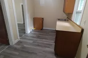 148 Millet Ave, Youngstown, OH 44509 - Photo 6