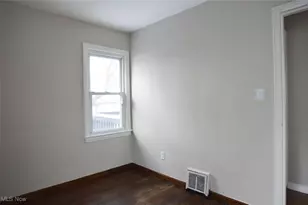 1708 Highview Ave, Akron, OH 44301 - Photo 10