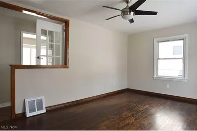 1708 Highview Avenue, Akron, OH 44301 - Photo 8