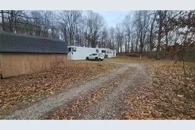 69800 Skull Fork Road, Freeport, OH 43973 - Photo 16