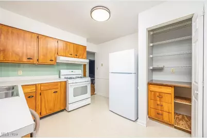 119 W 4 1/2 Street, Williamstown, WV 26187 - Photo 12