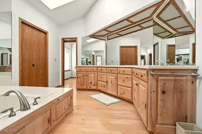 2180 Stone Creek Trail, Cuyahoga Falls, OH 44223 - Photo 48