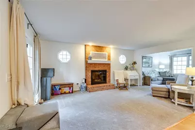 128 Byatt Road, Tallmadge, OH 44278 - Photo 2