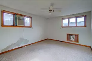 210 E Gorgas St, Louisville, OH 44641 - Photo 46