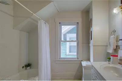 210 E Gorgas Street, Louisville, OH 44641 - Photo 28