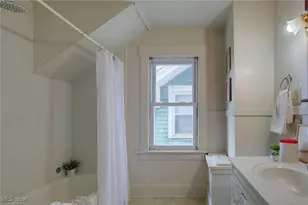 210 E Gorgas St, Louisville, OH 44641 - Photo 28