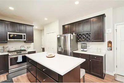 7840 McCreary Road, Green Hills, OH 44131 - Photo 4