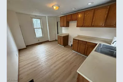 8528 State Route 250 SE, Dennison, OH 44621 - Photo 10