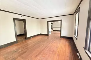 3672 E 48th St, Loveland, OH 44105 - Photo 2