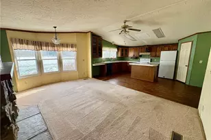 9859 Mapleton St SE, East Canton, OH 44730 - Photo 12