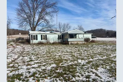 9859 Mapleton Street SE, East Canton, OH 44730 - Photo 2