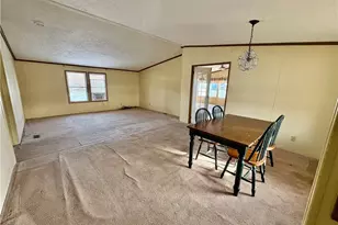 9859 Mapleton St SE, East Canton, OH 44730 - Photo 14