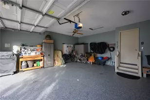 677 Sally Cir, Wadsworth, OH 44281 - Photo 28