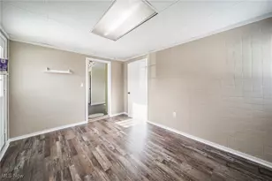 3044 Columbus Ave, Ashtabula, OH 44004 - Photo 34