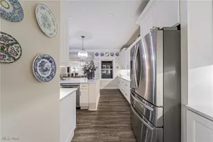 101 Whispering Shores, Vermilion, OH 44089 - Photo 14