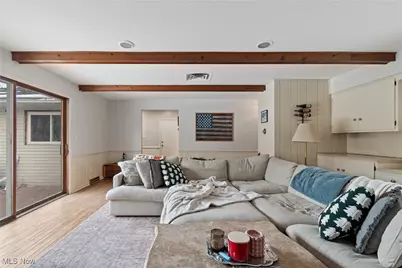 2426 Banbury Road, Akron, OH 44333 - Photo 16