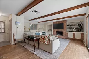 2426 Banbury Rd, Akron, OH 44333 - Photo 14