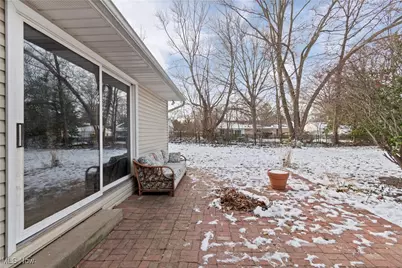 2426 Banbury Road, Akron, OH 44333 - Photo 26