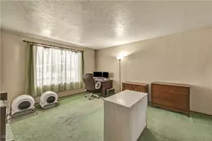 1310 Lindenwood Dr, Lorain, OH 44053 - Photo 28