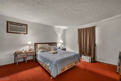 1310 Lindenwood Drive, Lorain, OH 44053 - Photo 12