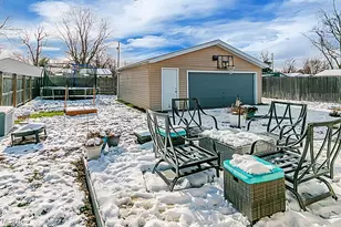 7634 Pinehurst Dr, Mentor on the Lake, OH 44060 - Photo 4