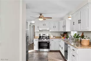 12471 Columbiana-Canfield Rd, Columbiana, OH 44408 - Photo 4