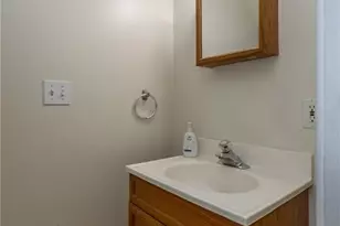 48903 N Ridge Rd, Amherst, OH 44001 - Photo 34