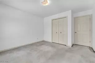 221 Newfield Cir, Medina, OH 44256 - Photo 36