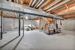 221 Newfield Cir, Medina, OH 44256 - Photo 44