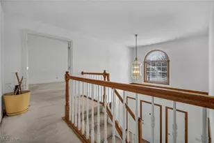 221 Newfield Cir, Medina, OH 44256 - Photo 22