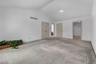 221 Newfield Cir, Medina, OH 44256 - Photo 24