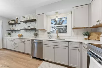 862 Marilyn Drive, Wooster, OH 44691 - Photo 8