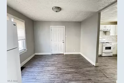 1239 Pondview Avenue, Akron, OH 44305 - Photo 8