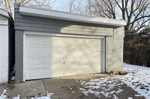 1239 Pondview Ave, Akron, OH 44305 - Photo 2