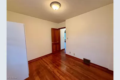 1253 Sevilla Avenue, Akron, OH 44314 - Photo 10