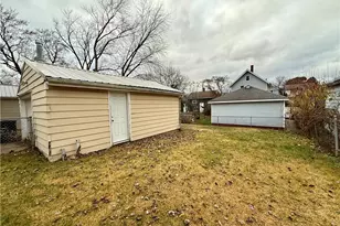 1253 Sevilla Ave, Akron, OH 44314 - Photo 14