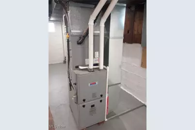 445 Beechwood Drive, Akron, OH 44320 - Photo 34