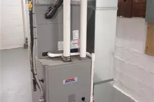 445 Beechwood Dr, Akron, OH 44320 - Photo 34