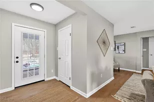 221 Stafford Ave, Youngstown, OH 44512 - Photo 2