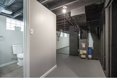 877 N Firestone Boulevard, Akron, OH 44306 - Photo 32