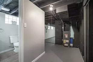 877 N Firestone Blvd, Akron, OH 44306 - Photo 32