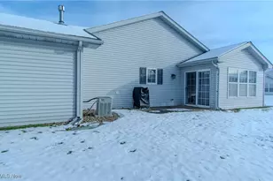 551 Heather Woods Dr Dr, Elyria, OH 44035 - Photo 22