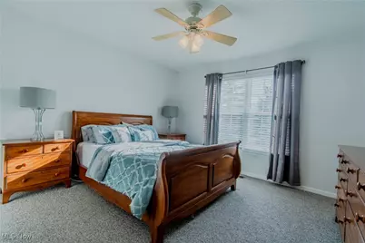 551 Heather Woods Drive Drive, Elyria, OH 44035 - Photo 12