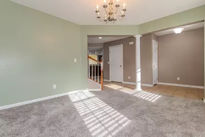 38209 Lonsdale Place, Willoughby, OH 44094 - Photo 18