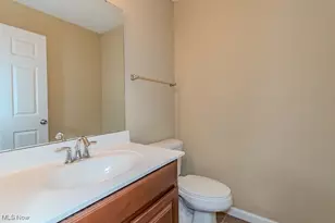 38209 Lonsdale Pl, Willoughby, OH 44094 - Photo 20