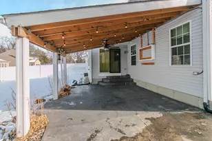 38209 Lonsdale Pl, Willoughby, OH 44094 - Photo 12