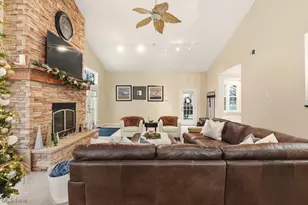 305 Mentor Ave, Painesville, OH 44077 - Photo 6