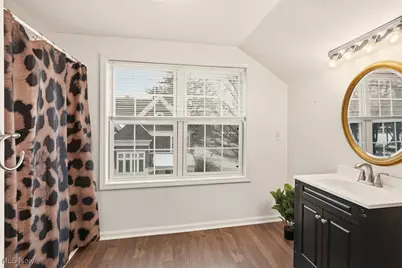 305 Mentor Avenue, Painesville, OH 44077 - Photo 32