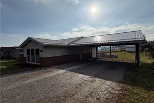 16895 Bronze Heights Ln, Caldwell, OH 43724 - Photo 2